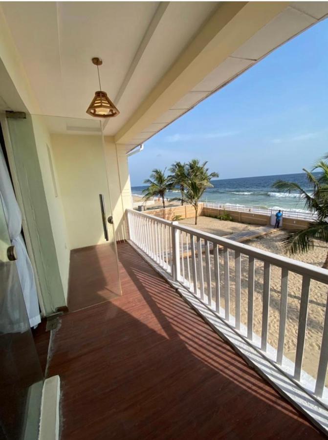 Oceanfront Wavecrest Hotel Lekki Exterior foto