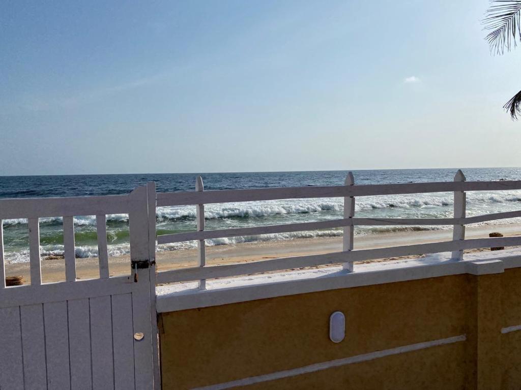 Oceanfront Wavecrest Hotel Lekki Exterior foto